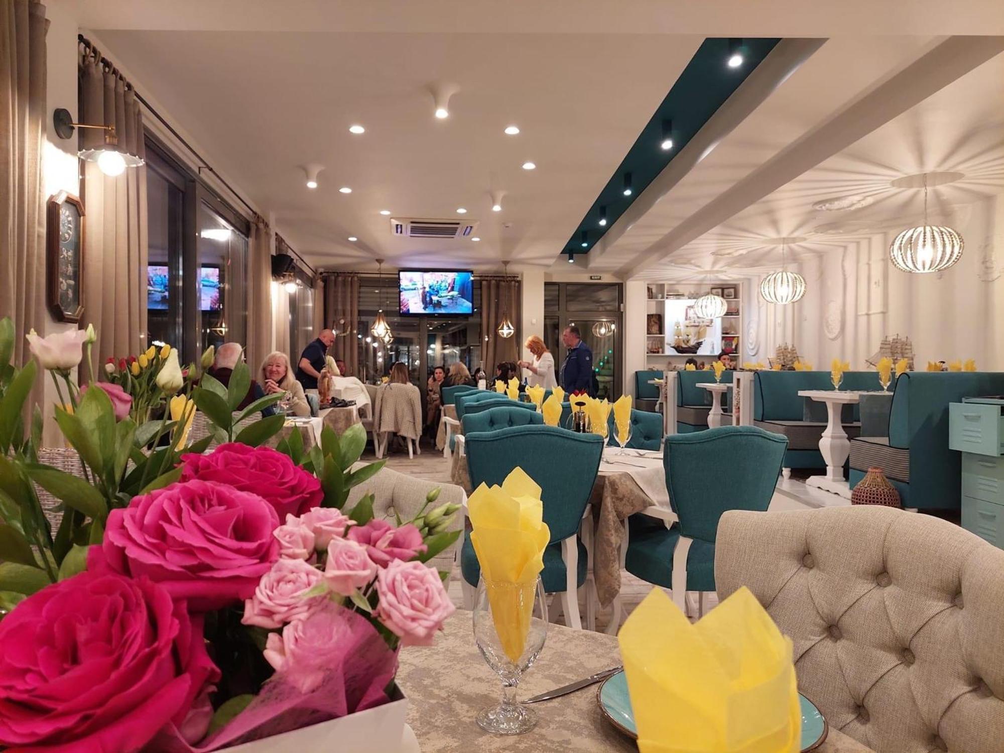 Rose Gardens Apart Hotel Ahyolu Dış mekan fotoğraf