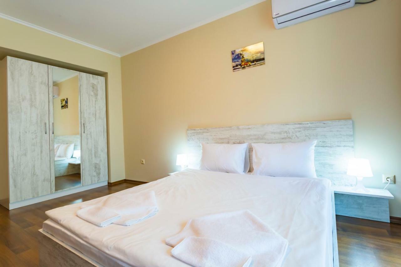 Rose Gardens Apart Hotel Ahyolu Dış mekan fotoğraf
